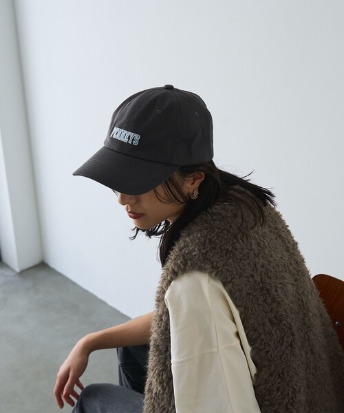 PENNEYS（ぺニーズ）の「PENNEYS（ぺニーズ）別注配色アソートロゴキャップ（キャップ・レディース・ライトブルー/ワインレッド/ダークグレー/ベージュ・FREE）」の8枚目の写真