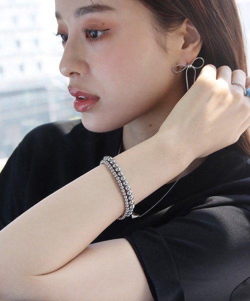 abaskdesign（アバスクデザイン）の「金属アレルギー対応 選べる ステンレスボールゴムブレスレット（ブレスレット・レディース・シルバー/ゴールド・SMALL/LARGE/MEDIUM）」の13枚目の写真