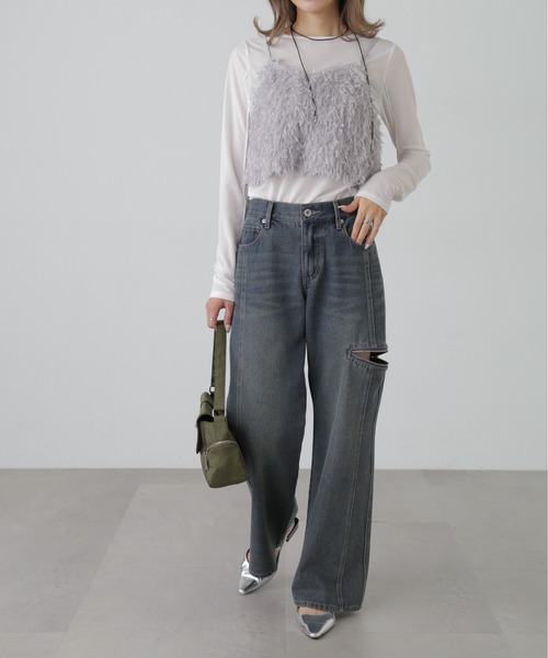 FREE'S MART(フリーズマート)の「ローライズパネルカットデニム(デニムパンツ・レディース・ケミカルウォッシュ/ブルー系その他・SMALL/MEDIUM)」の4枚目の写真