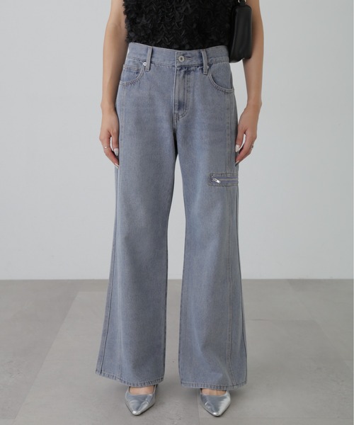 FREE'S MART(フリーズマート)の「ローライズパネルカットデニム(デニムパンツ・レディース・ケミカルウォッシュ/ブルー系その他・SMALL/MEDIUM)」の20枚目の写真