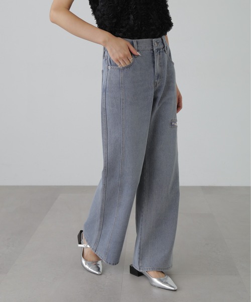 FREE'S MART(フリーズマート)の「ローライズパネルカットデニム(デニムパンツ・レディース・ケミカルウォッシュ/ブルー系その他・SMALL/MEDIUM)」の22枚目の写真