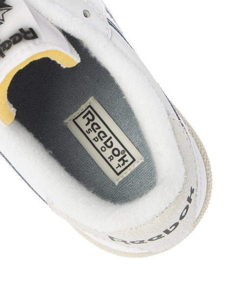 Reebok(リーボック)の「CLUB C 85 100201118(スニーカー・メンズ・ホワイト・25.0cm/24.5cm/24.0cm/23.5cm/27.5cm/27.0cm/26.5cm/26.0cm/25.5cm/23.0cm/28.0cm/28.5cm)」の4枚目の写真