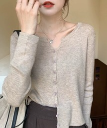 roomy（ルーミー）の「フロントボタンリブVネックニット（カーディガン/トップス）（カーディガン/ボレロ）」