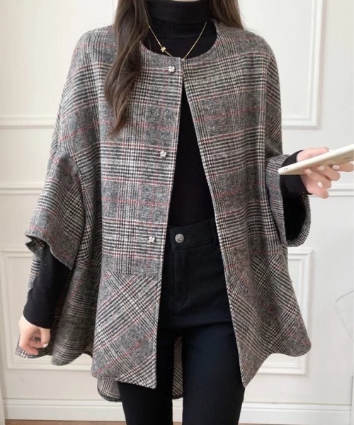 sakishimatokyo（サキシマトーキョー）の「グレンチェックフレア切り替えポンチョ（ポンチョ・レディース・レッド/ブラック/ブルー・FREE）」の3枚目の写真