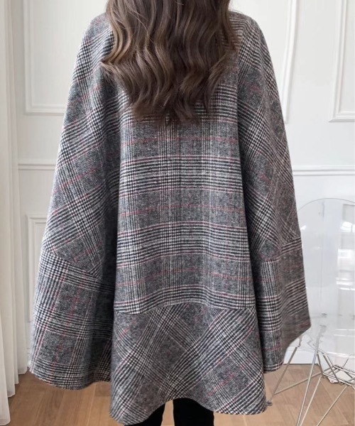 sakishimatokyo（サキシマトーキョー）の「グレンチェックフレア切り替えポンチョ（ポンチョ・レディース・レッド/ブラック/ブルー・FREE）」の5枚目の写真