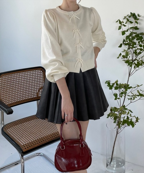 clear（クリア）の「リボンニットカーディガン [甘めコーデ 着心地抜群]≪再入荷≫（カーディガン/ボレロ・レディース・サックスブルー/ピンク/アイボリー・F）」の16枚目の写真