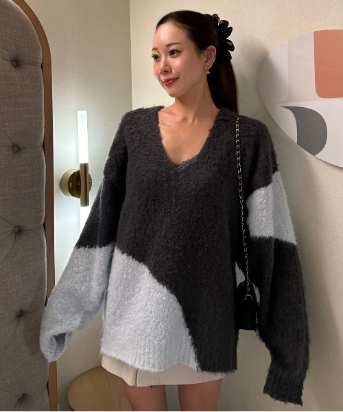 Per sist ence(パーシエンス)の「ブークレー3G起毛加工インターシャVネックプルオーバー(ニット/セーター・レディース・ブラック/チャコールグレー/ベージュ・FREE)」の13枚目の写真