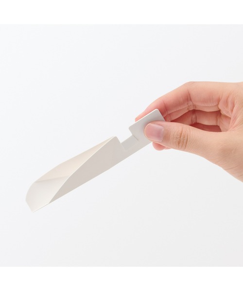 無印良品（ムジルシリョウヒン）の「薬用温感入浴剤　ミルクの香り　３６０ｇ／スプーン付（入浴剤・バスケア・レディース・その他・FREE）」の3枚目の写真