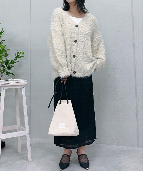 &soiree(アンドソワレ)の「【&soiree】モヘアライクシャギーニットカーディガン(CP)(カーディガン/ボレロ・レディース・チャコール/グリーン/グレー/ブラック/アイボリー・FREE)」の12枚目の写真