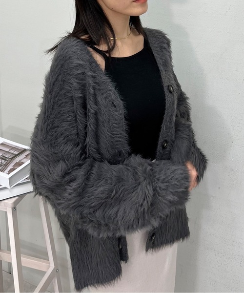 &soiree(アンドソワレ)の「【&soiree】モヘアライクシャギーニットカーディガン(CP)(カーディガン/ボレロ・レディース・チャコール/グリーン/グレー/ブラック/アイボリー・FREE)」の14枚目の写真