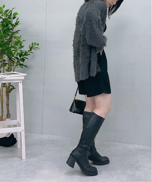 &soiree(アンドソワレ)の「【&soiree】モヘアライクシャギーニットカーディガン(CP)(カーディガン/ボレロ・レディース・チャコール/グリーン/グレー/ブラック/アイボリー・FREE)」の21枚目の写真