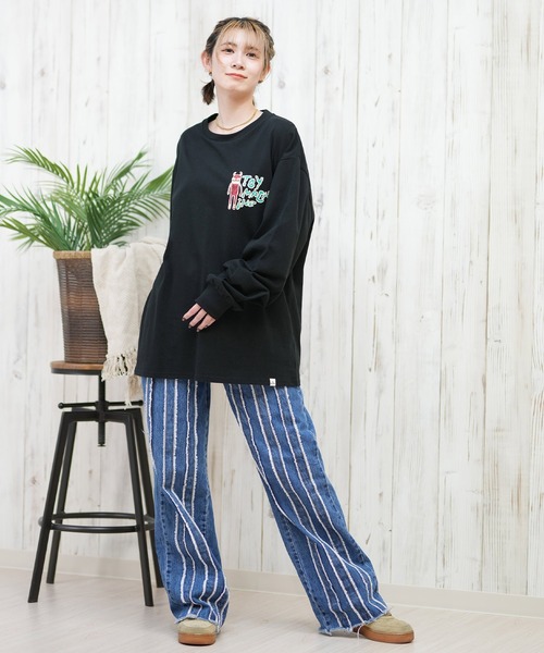 TOY MACHINE(トイ マシーン)の「【ムラサキスポーツ限定】TOY MACHINE/トイマシーン ロンT/長袖ティシャツ オーバーサイズ バックプリント MTMPFLT9(Tシャツ/カットソー・レディース・ブラック/ホワイト・M/L)」の10枚目の写真