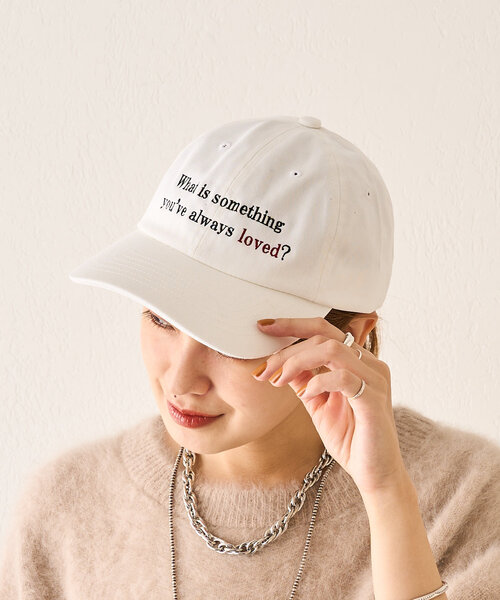 SHENERY(シーナリー)の「season刺繍キャップ(キャップ・レディース・ネイビー/ホワイト・FREE)」の1枚目の写真