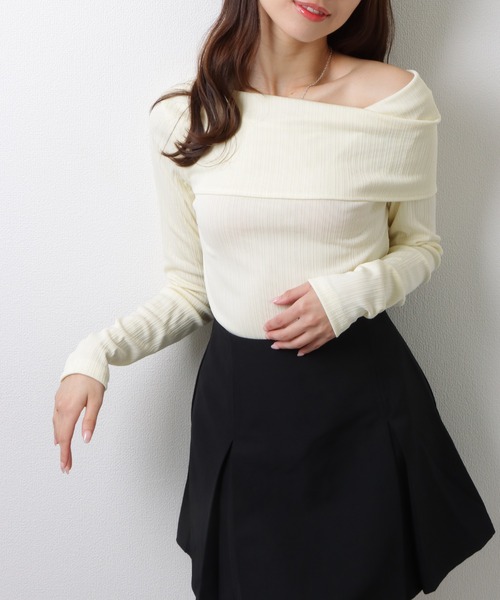 Lace Ladies（レースレディース）の「メロウフリル オフショルダー テレコ ニット トップス（Tシャツ/カットソー・レディース・アイボリー/ブラック・FREE）」の11枚目の写真