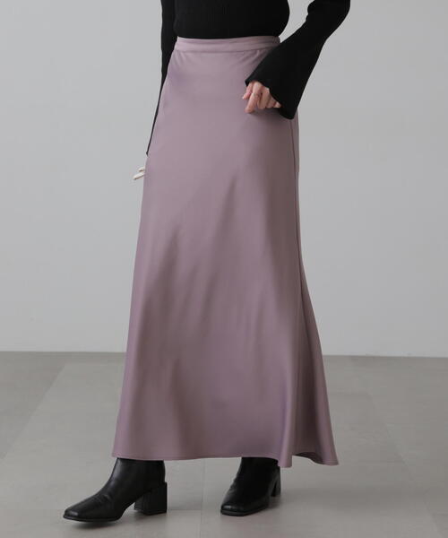 FREE'S MART（フリーズマート）の「【3サイズ展開XS-M】サテンフレアスカート【低身長サイズ有】（スカート・レディース・イエロー/ベージュ/ブラック/ピンク・X-SMALL/MEDIUM/SMALL）」の4枚目の写真