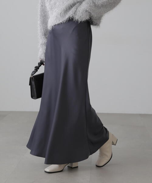 FREE'S MART（フリーズマート）の「【3サイズ展開XS-M】サテンフレアスカート【低身長サイズ有】（スカート・レディース・イエロー/ベージュ/ブラック/ピンク・X-SMALL/MEDIUM/SMALL）」の2枚目の写真