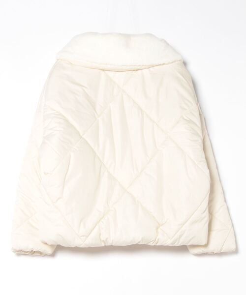 tocco closet(トッコ クローゼット)の「【ZOZO限定】衿フェイクファーキルティングブルゾン(ブルゾン・レディース・アイボリー/ブラック・M)」の3枚目の写真