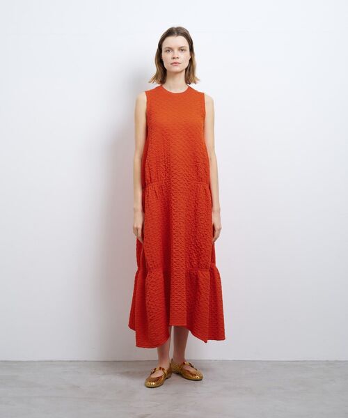 LANVIN en Bleu(ランバンオンブルー)の「ジャガードニットフレアワンピース(ワンピース・レディース・ブラック/オフホワイト/ライトカーキ/オレンジ・38/36)」の20枚目の写真