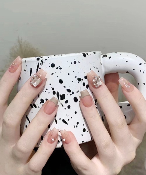 Doux Belle（ドゥーベル）の「簡単にネイルチップ ハンドネイルチップ ストーンネイル（ネイルシール/ネイルチップ・レディース・H/A/F/E/D/C/G/B/J/I・FREE）」の5枚目の写真