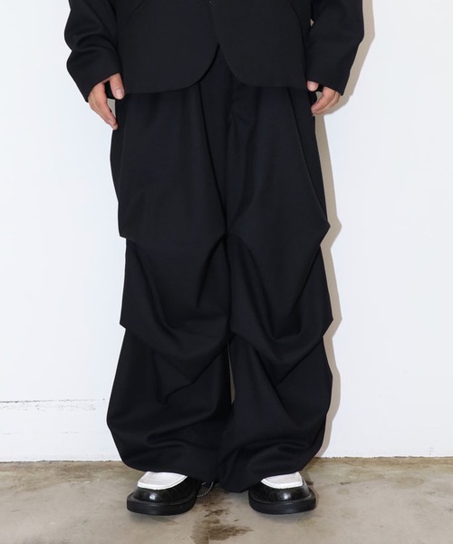 JIEDA(ジエダ)の「LOOSE PARACHUTE PANTS(カーゴパンツ・メンズ・ブラック/グレー・1)」の19枚目の写真