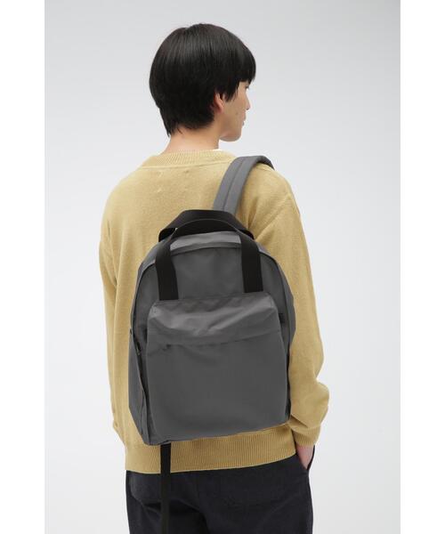 MHL.(エムエイチエル)の「POLYESTER CANVAS(バックパック/リュック・レディース・ブラック/グレー系その他4・FREE)」の5枚目の写真