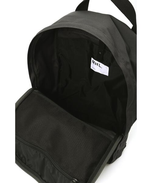 MHL.(エムエイチエル)の「POLYESTER CANVAS(バックパック/リュック・レディース・ブラック/グレー系その他4・FREE)」の16枚目の写真