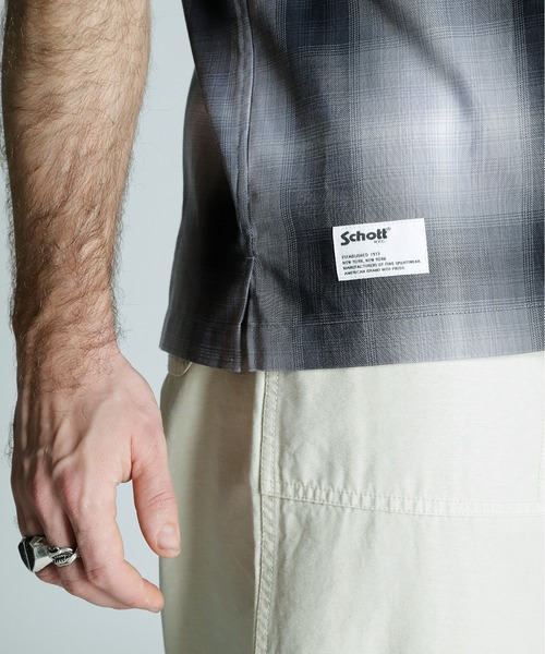 Schott(ショット)の「Schott/ショット/OMBRE SS SHIRT/半袖 オンブレ チェックシャツ(シャツ/ブラウス・メンズ・グリーン/ブラック・2XL/XL/L/M)」の7枚目の写真