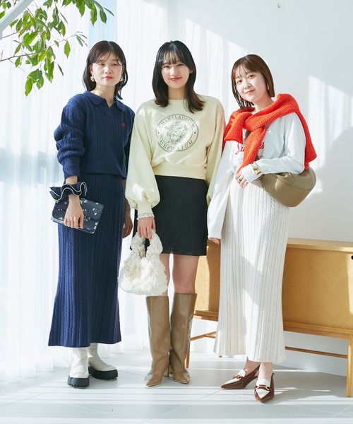 VIS(ビス)の「【DILIGENCE PARLOUR】VIS別注モデルローズ刺繍ポロケーブルニットスカート【セットアップ対応】(スカート・レディース・ネイビー/ベージュ系その他・FREE)」の21枚目の写真