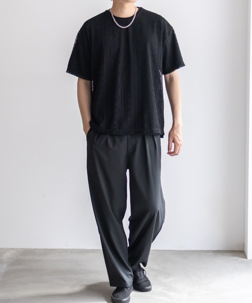 NOBLE PRODUCT(ノーブルプロダクツ)の「NOBLE PRODUCT レースアンサンブルTシャツ アクセサリー付き(Tシャツ/カットソー・メンズ・アイボリー系/ブラック系・M/L)」の3枚目の写真