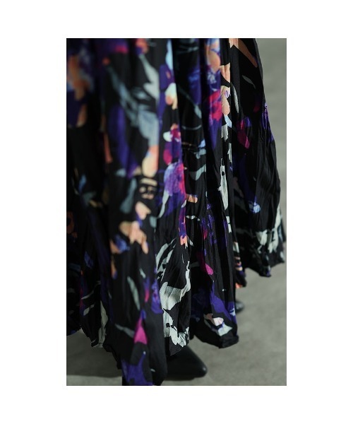 Sawa a la mode（サワアラモード）の「スプラッシュ柄フレアスカート（スカート・レディース・パープル・FREE）」の10枚目の写真