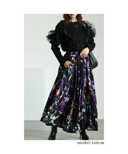 Sawa a la mode（サワアラモード）の「スプラッシュ柄フレアスカート（スカート・レディース・パープル・FREE）」の11枚目の写真