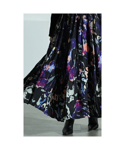 Sawa a la mode（サワアラモード）の「スプラッシュ柄フレアスカート（スカート・レディース・パープル・FREE）」の14枚目の写真