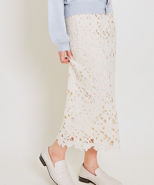 GORGE(ゴージ)の「《総レース×タイトシルエット》レディース ナロースカート ロング丈 体型カバー 春夏秋冬(スカート・レディース・ブラック/アイボリー/ブルー・F)」の2枚目の写真