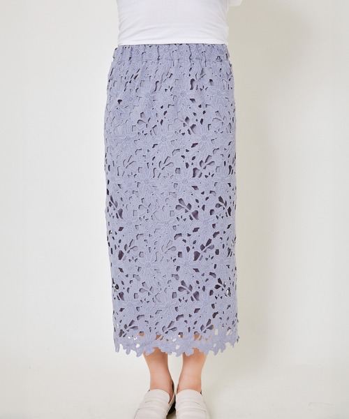 GORGE(ゴージ)の「《総レース×タイトシルエット》レディース ナロースカート ロング丈 体型カバー 春夏秋冬(スカート・レディース・ブラック/アイボリー/ブルー・F)」の4枚目の写真