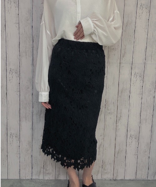 GORGE(ゴージ)の「《総レース×タイトシルエット》レディース ナロースカート ロング丈 体型カバー 春夏秋冬(スカート・レディース・ブラック/アイボリー/ブルー・F)」の20枚目の写真