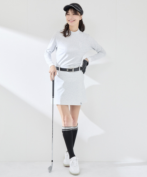 JUN&ROPE'(ジュンアンドロペ)の「【UVカット】【接触冷感】【防透け】アニマル柄長袖モックプルオーバー(Tシャツ/カットソー・レディース・ネイビー/ピンク/グレー・M/S/L)」の6枚目の写真