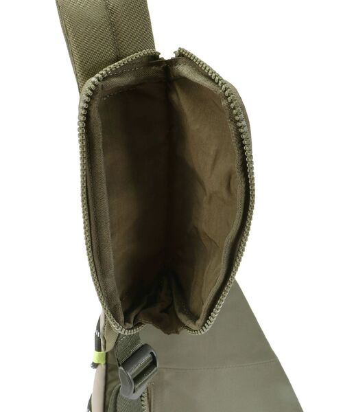 WAVE SLING BAG / ウェーブスリングバッグ（ボディバッグ/ウエスト