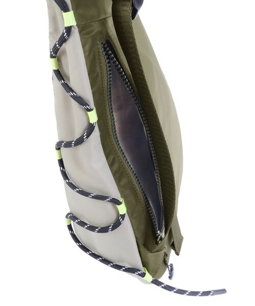 【未使用】UN3D. ウェーブスリングバッグ 黒 WAVE SLING BAG / ウェーブスリングバッグ（ショルダーバッグ