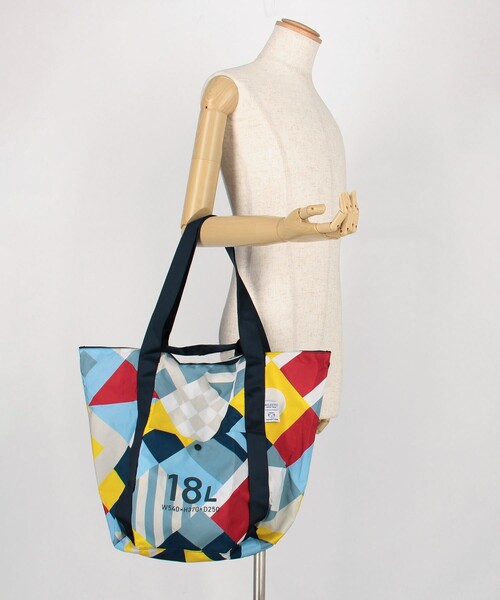 MILESTO(ミレスト)の「MILESTO × PAPIERTIGRE/ミレスト × パピエ ティグル ポケッタブルトートバッグ 18L(トートバッグ・メンズ・ネイビー/サックスブルー/その他9・ONE SIZE)」の11枚目の写真