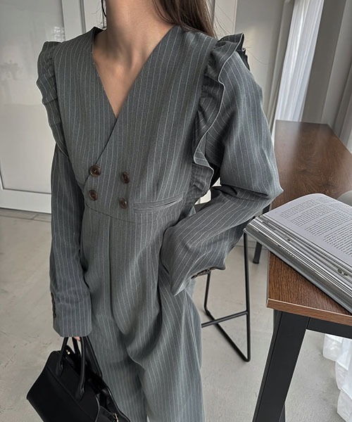 WILLFULLY フリルショルダーオールインワン