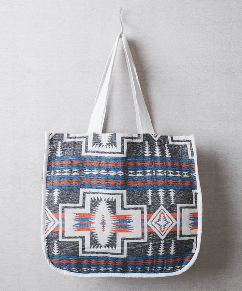 PENDLETON(ペンドルトン)の「【PE2】【PENDLETON/ペンドルトン】JAQUARD TOTE ジャガード トートバッグ(トートバッグ・レディース・レッド/チャコールグレー・FREE)」の8枚目の写真