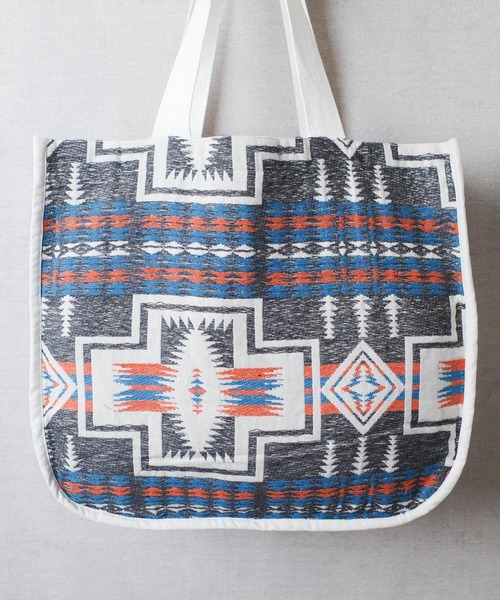 PENDLETON(ペンドルトン)の「【PE2】【PENDLETON/ペンドルトン】JAQUARD TOTE ジャガード トートバッグ(トートバッグ・レディース・レッド/チャコールグレー・FREE)」の9枚目の写真