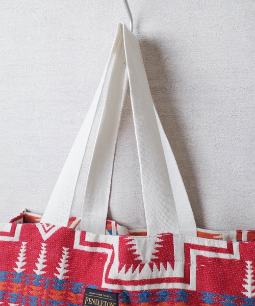 PENDLETON(ペンドルトン)の「【PE2】【PENDLETON/ペンドルトン】JAQUARD TOTE ジャガード トートバッグ(トートバッグ・レディース・レッド/チャコールグレー・FREE)」の14枚目の写真