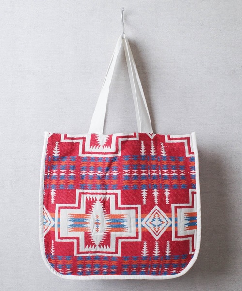 PENDLETON(ペンドルトン)の「【PE2】【PENDLETON/ペンドルトン】JAQUARD TOTE ジャガード トートバッグ(トートバッグ・レディース・レッド/チャコールグレー・FREE)」の15枚目の写真