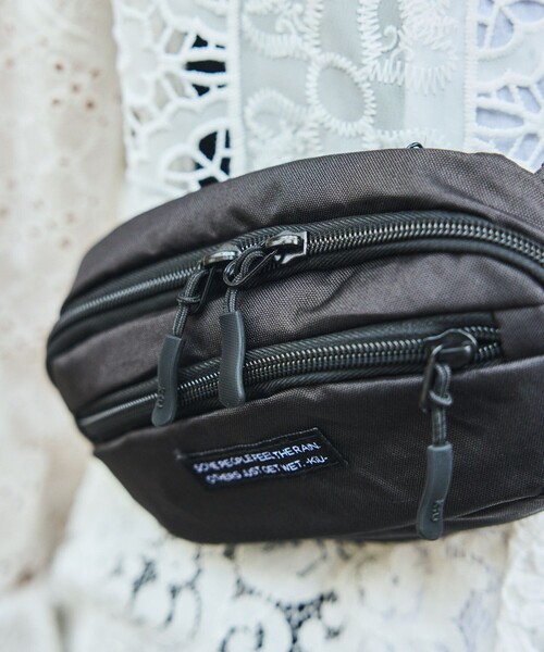 KiU（キウ）の「KiU/キウ 300D BODY BAG MINI 300D ボディバッグ ミニ k376（ボディバッグ/ウエストポーチ・メンズ・ブラック/その他16/レオパード/その他9/その他15・ONE SIZE）」の10枚目の写真