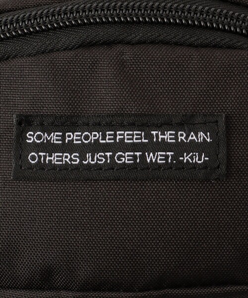 KiU（キウ）の「KiU/キウ 300D BODY BAG MINI 300D ボディバッグ ミニ k376（ボディバッグ/ウエストポーチ・メンズ・ブラック/その他16/レオパード/その他9/その他15・ONE SIZE）」の17枚目の写真