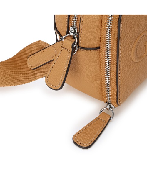 Guess（ゲス）の「HADDINGTON Mini Double Zip Crossbody クロスボディバッグ（ショルダーバッグ・レディース・ライトブルー/ブラック/ライトグリーン/キャメル・ONE SIZE）」の10枚目の写真