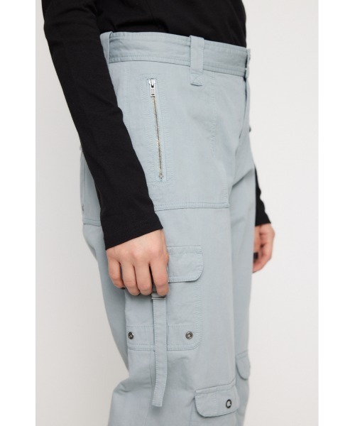 LAGUA GEM(ラグアジェム)の「2WAY POCKET MILITARY パンツ(カーゴパンツ・レディース・アイボリー/ライトブルー/チャコールグレー・X-SMALL/SMALL/MEDIUM)」の15枚目の写真