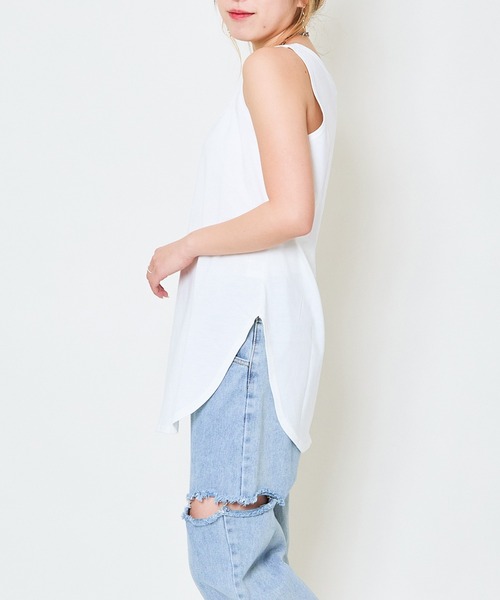 GORGE(ゴージ)の「《ラウンドヘム×ロング丈》万能レイヤードタンク(タンクトップ・レディース・ブラック/オフホワイト・F)」の10枚目の写真