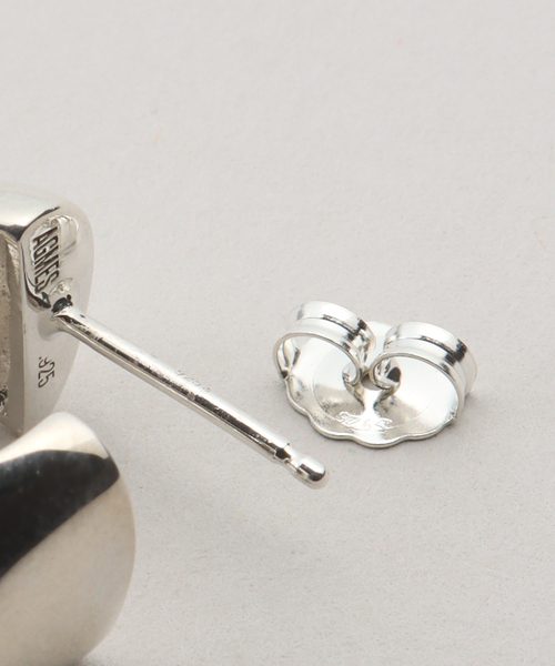 journal standard L'essage(ジャーナルスタンダードレサージュ)の「【AGMES/アグメス】SMALL CELA HOOPS STERLING SILVER:ピアス(両耳)(ピアス(両耳用)・レディース・シルバー・FREE)」の6枚目の写真